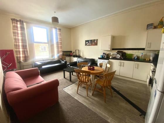 4 bedroom student apartment in City Centre, Portsmouth