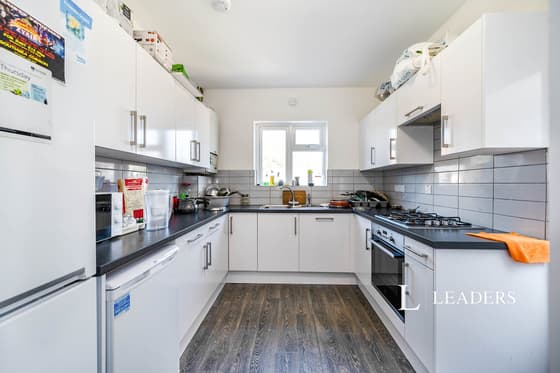 5 bedroom student house in Fratton, Portsmouth