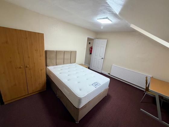 4 bedroom student house in Victoria Park, Manchester