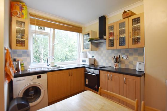 4 bedroom student apartment in Battersea, London