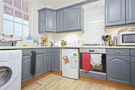 3 bedroom student house in City Centre, Canterbury