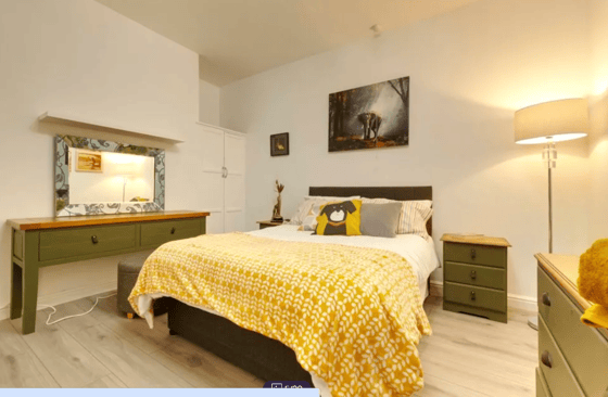 4 bedroom student house in Newcastle-under-Lyme, Keele