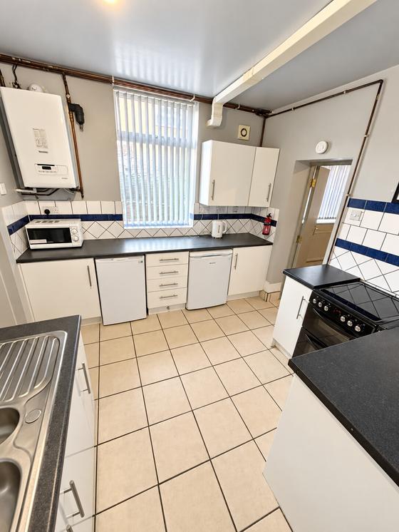 4 bedroom student house in Shelton, Stoke-on-Trent