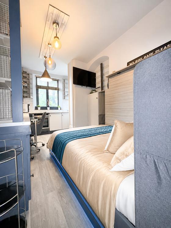 1 bedroom student apartment in Kirkstall, Leeds