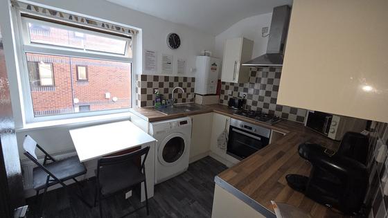 3 bedroom student house in City Centre, Northampton