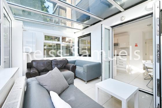 5 bedroom student house in Canary Wharf, London