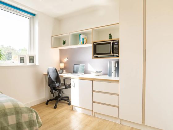 1 bedroom student apartment in City Centre, Colchester