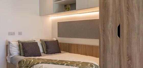 1 bedroom student apartment in City Centre, Plymouth