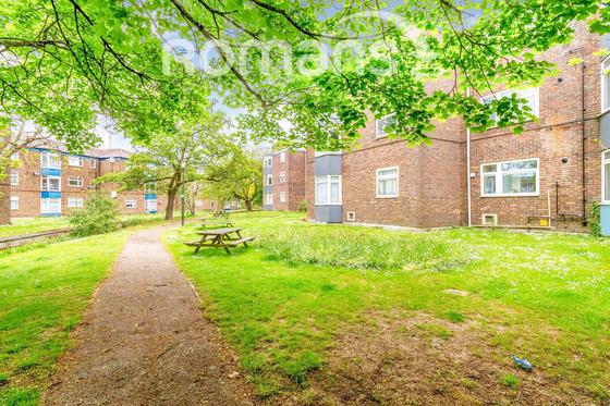 5 bedroom student apartment in Bar End, Winchester