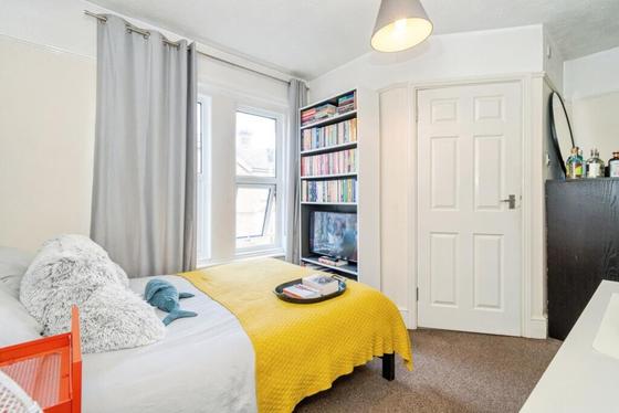 4 bedroom student house in The Polygon, Southampton