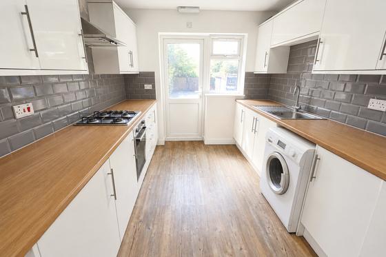 5 bedroom student house in Cheylesmore, Coventry