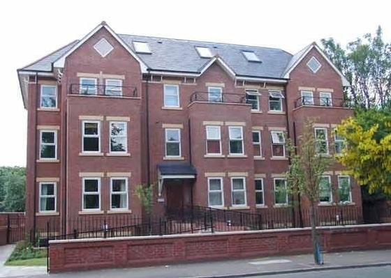 2 bedroom student apartment in Fallowfield, Manchester