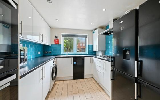 4 bedroom student house in Sharrow, Sheffield