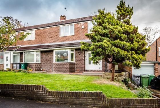 4 bedroom student house in Springwood, Huddersfield