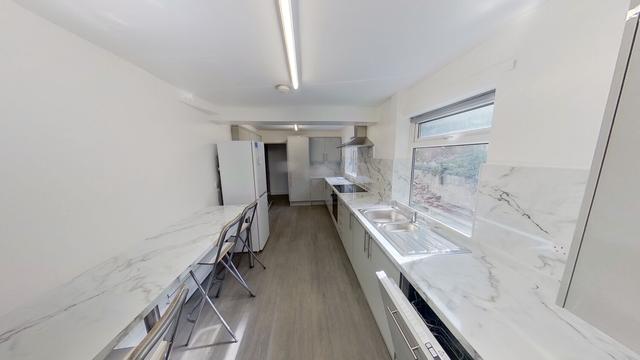 6 bed house — Forest Fields, Forest Fields