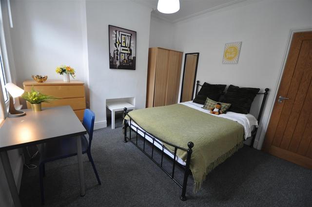 3 bed house — Wild Street Uh, New Zealand