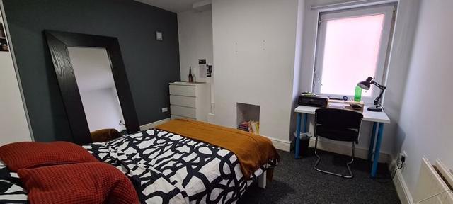 5 bed house — Johnson Road, Lenton