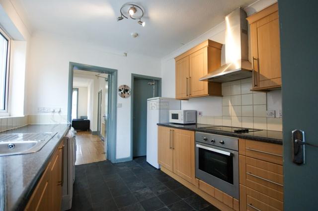 5 bed house — Pershore Road Selly Park, Edgbaston