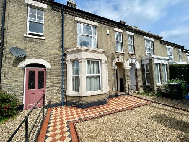2 bed house — Dereham Road Norfolk, Golden Triangle