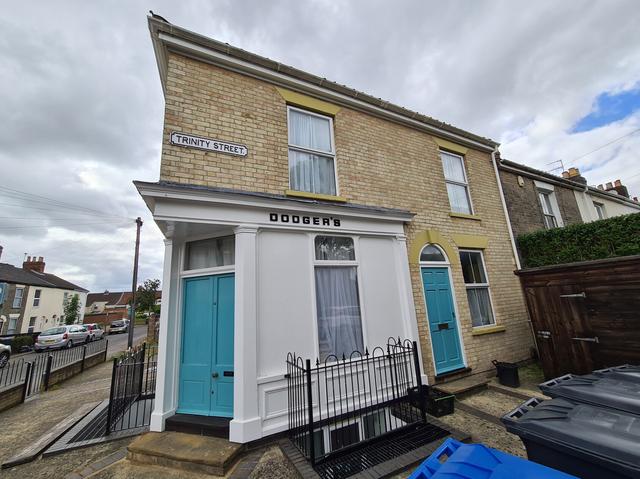 9 bed house — Cambridge Street, City Centre