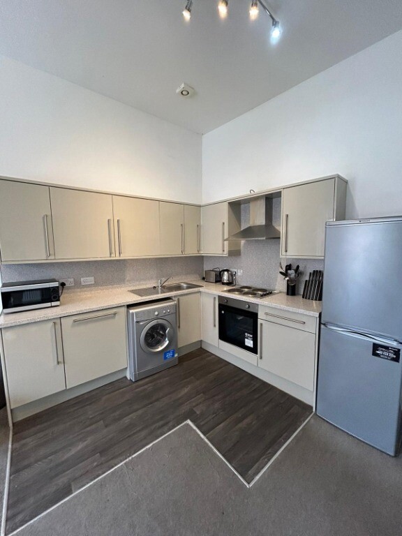 3 bed house — Nethergate, Central