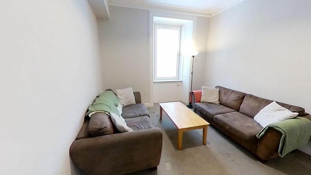 4 bed house — Fowler Terrace, Polwarth