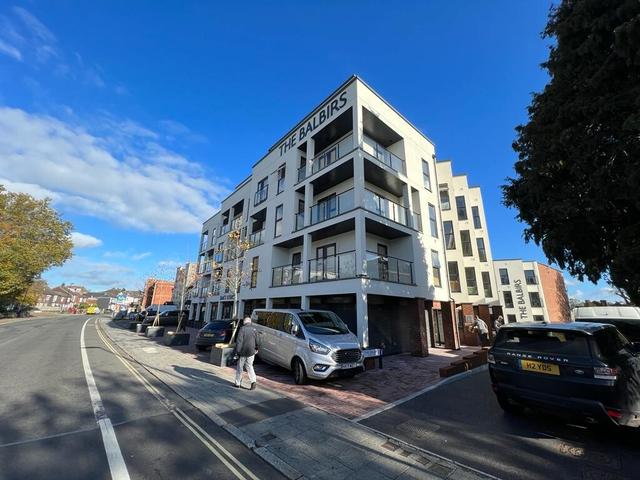 2 bed apartment — The Balbirs, Portswood Road, The Polygon