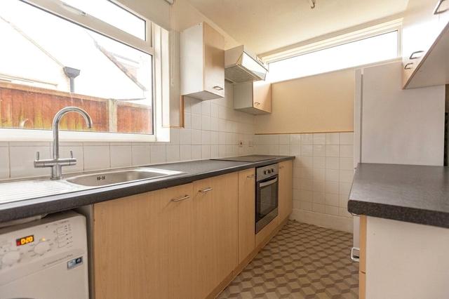 4 bed house — Mortimer Road, Filton