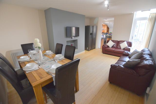 6 bed house — Hotspur Street, Sandyford
