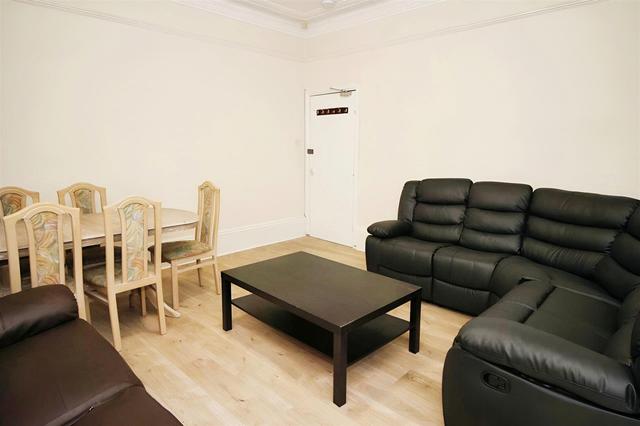 6 bed house — Brighton Grove, Fenham