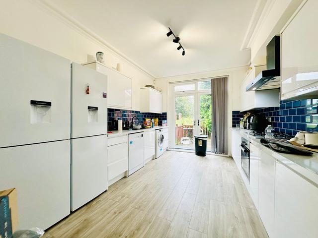 7 bed house — Harrington Drive, Lenton