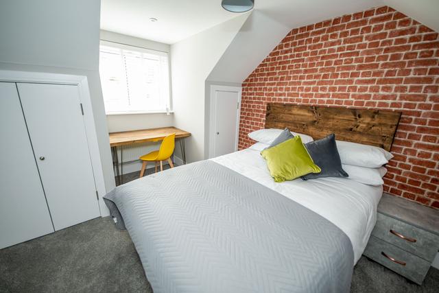 2 bed apartment — Norwich Drive, Lewes Road