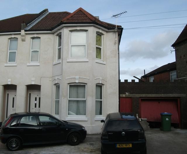 3 bed house — The Polygon, Polygon, The Polygon