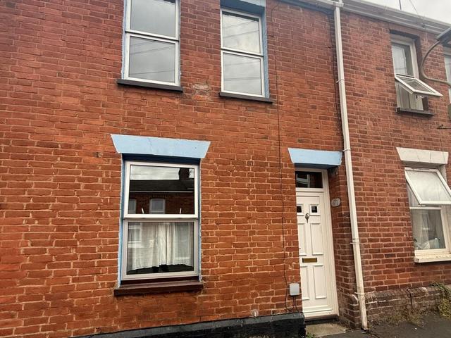 4 bed house — Hoopern Street, City Centre