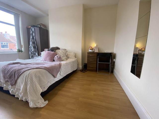 6 bed house — Brocklebank Road, Fallowfield