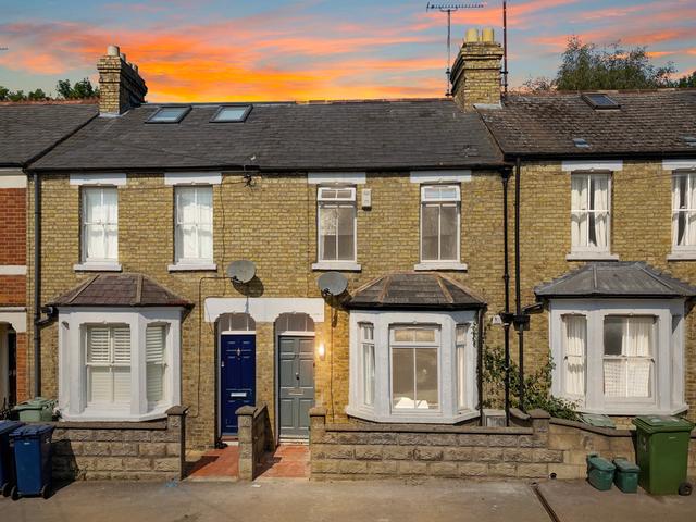 6 bed house — East Avenue, City Centre