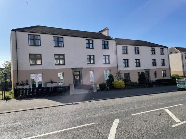 2 bed house — Dundee, West End