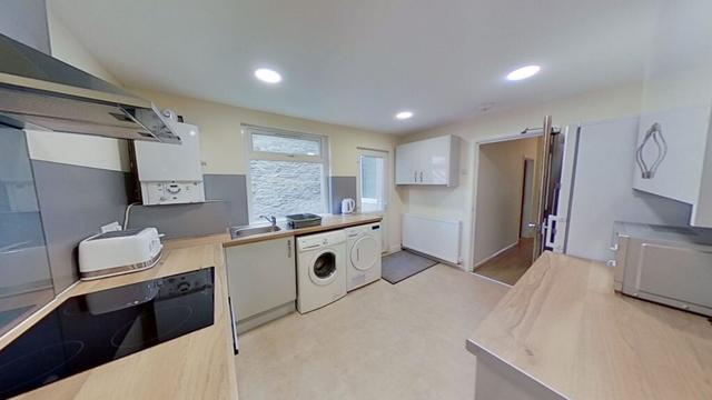 1 bed house — Hilda Street, Treforest, Treforest