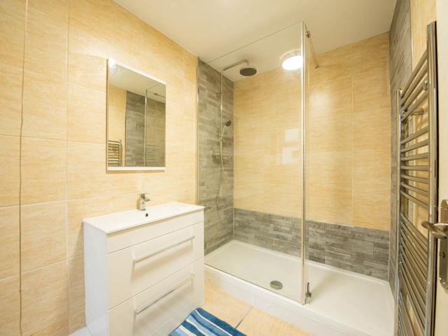 4 bed house — Western Street, Sandfields, City Centre, Sandfields