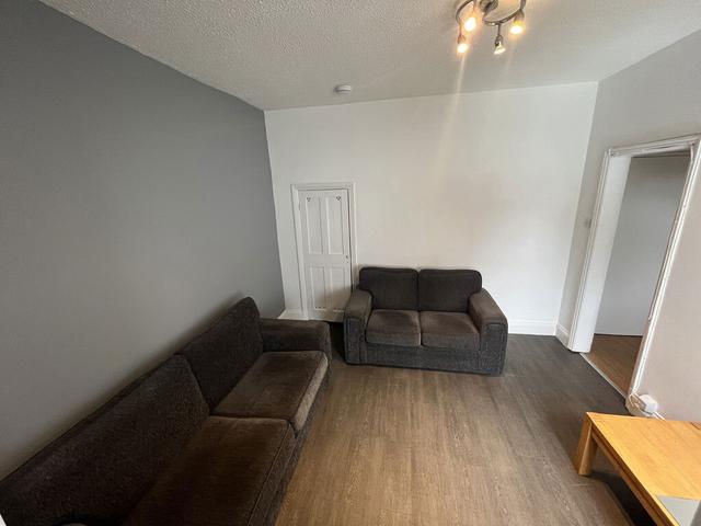 5 bed house — Longbrook Street, City Centre