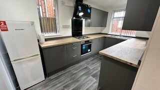 4 bed house — Leam Green, Cannon Park