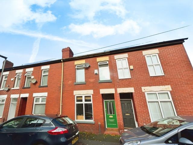4 bed house — Kathleen Grove, Rusholme