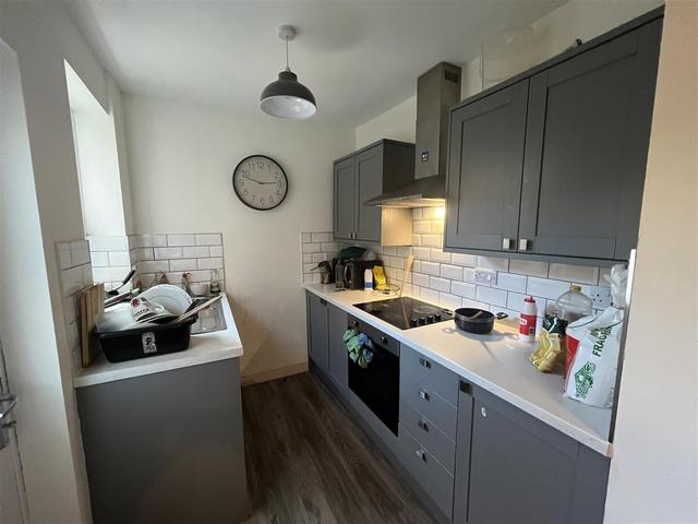 3 bed house — Howe Street X, Mackworth
