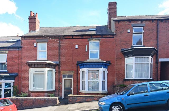 3 bed house — Pinner Road, Ecclesall