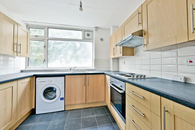 4 bed apartment — Clapham Road, Oval