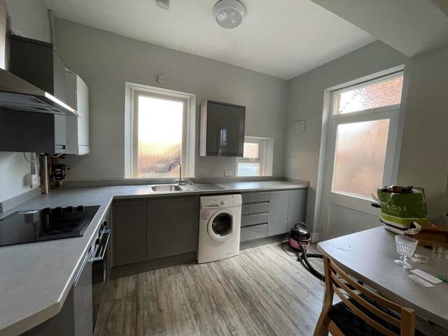 2 bed house — Gowan Terrace, Jesmond