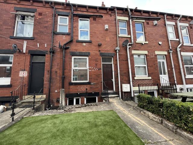 6 bed house — Langdale Terrace, Headingley