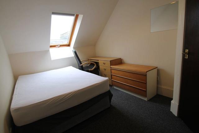 1 bed house — Commercial Street, Central