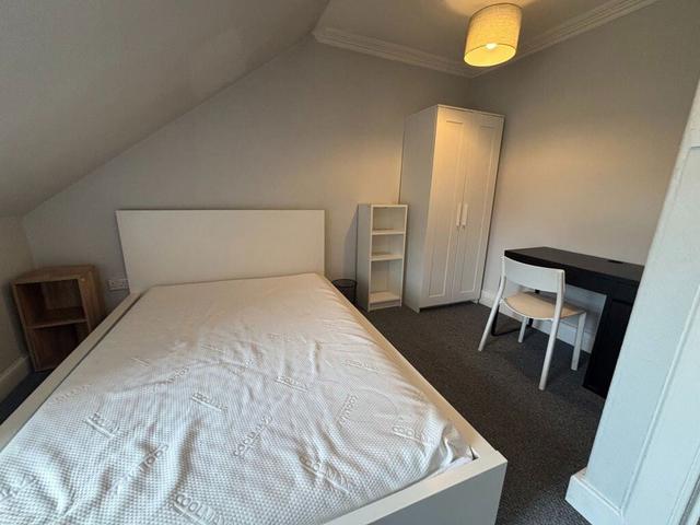 1 bed house — Paradise Road, Central