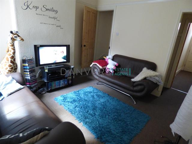 3 bed house — Browning Street, City Centre